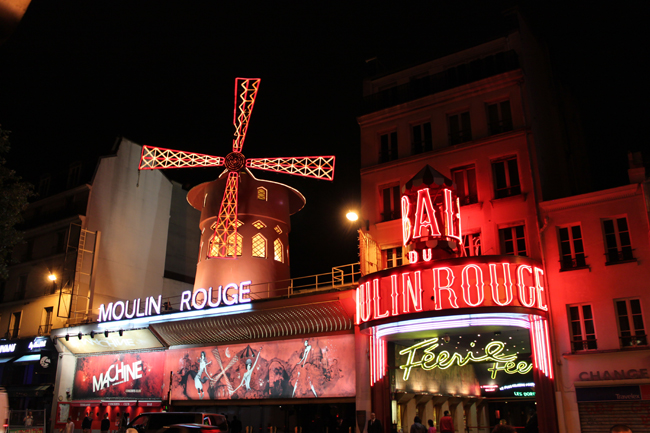 Things to do near the Moulin Rouge
