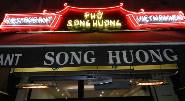 song_huong_paris