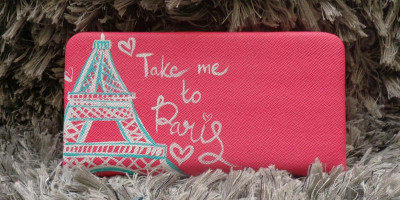 Paris purse